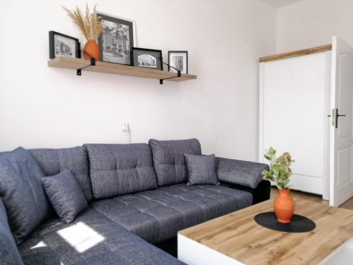 Ratusz Na 5 Apartamento Jelenia Góra Exterior foto