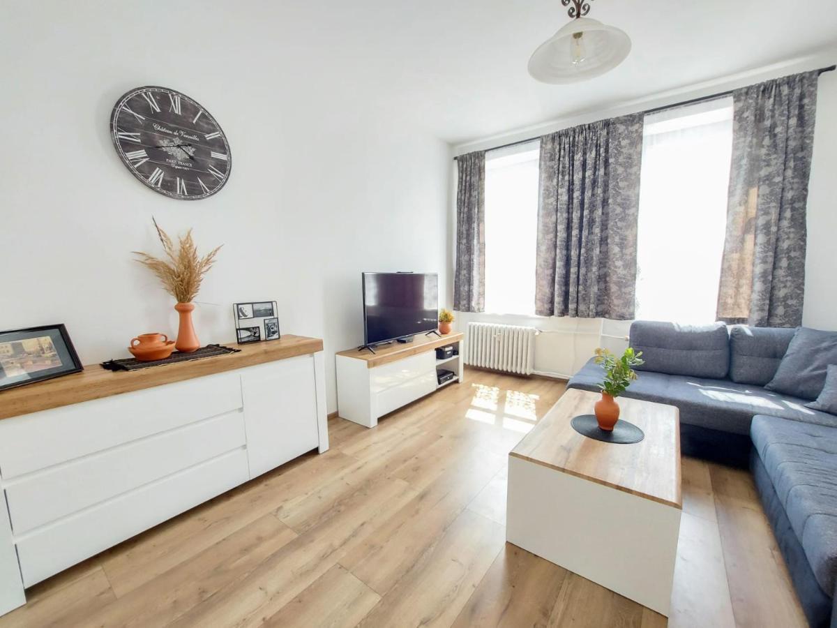Ratusz Na 5 Apartamento Jelenia Góra Exterior foto